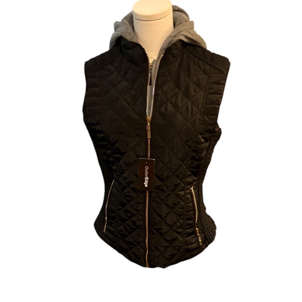 Outer Edge Black Quilted Vest with Gray Hood Juniors L NWT